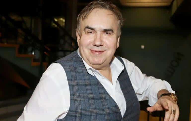 7 популярных российских и советских актеров, которые выросли в детском доме. Фото №4